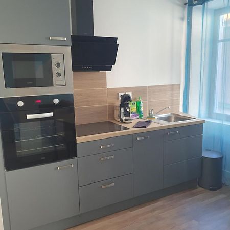 Jolie T3 Avec Terrasse Apartment Carcassonne Exterior photo